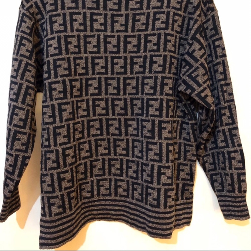 Fendi sweater! - Picture 4 of 6